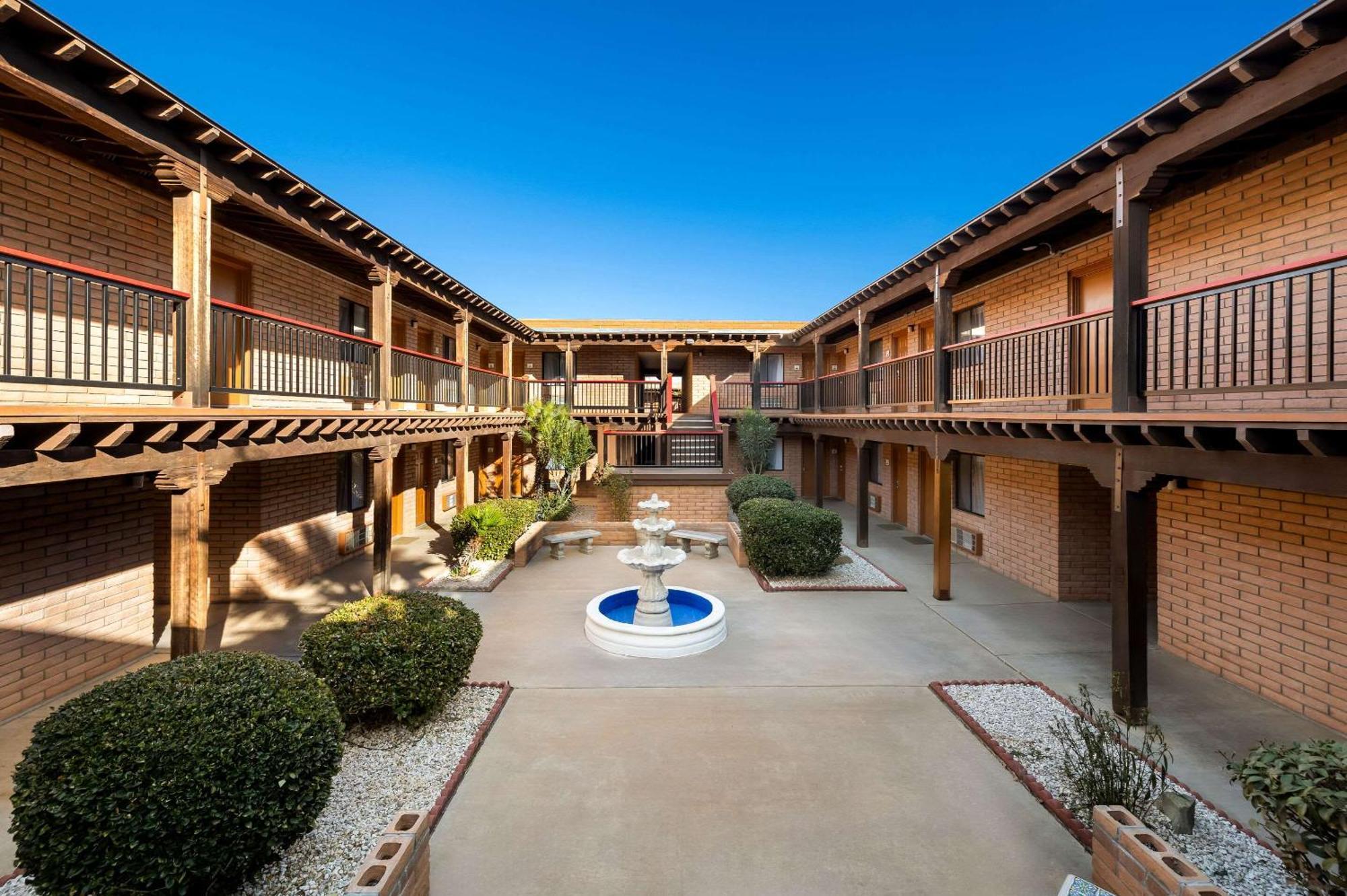 Clarion Inn Sierra Vista Zewnętrze zdjęcie